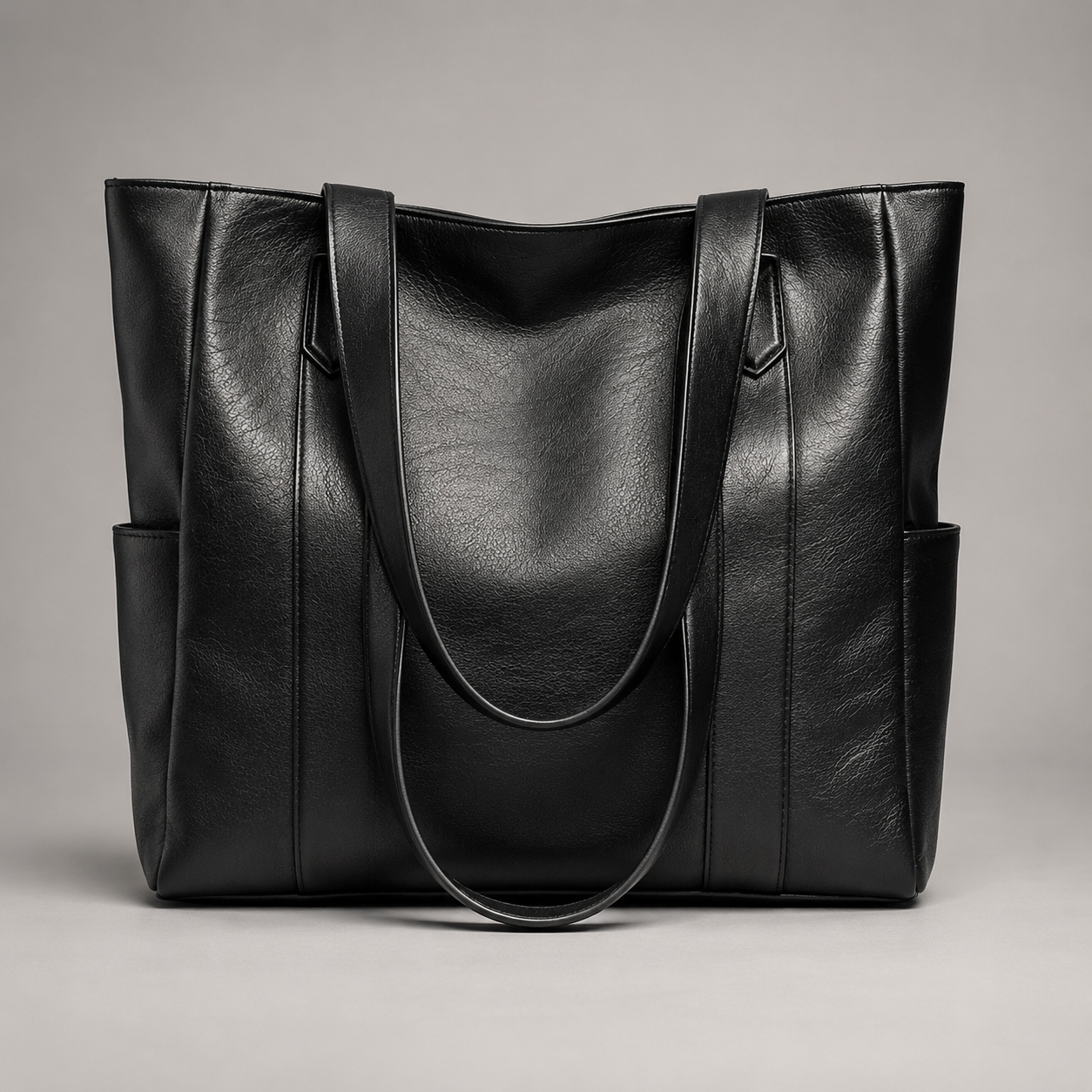 Klassische Leder-Tragetasche Seitenansicht
