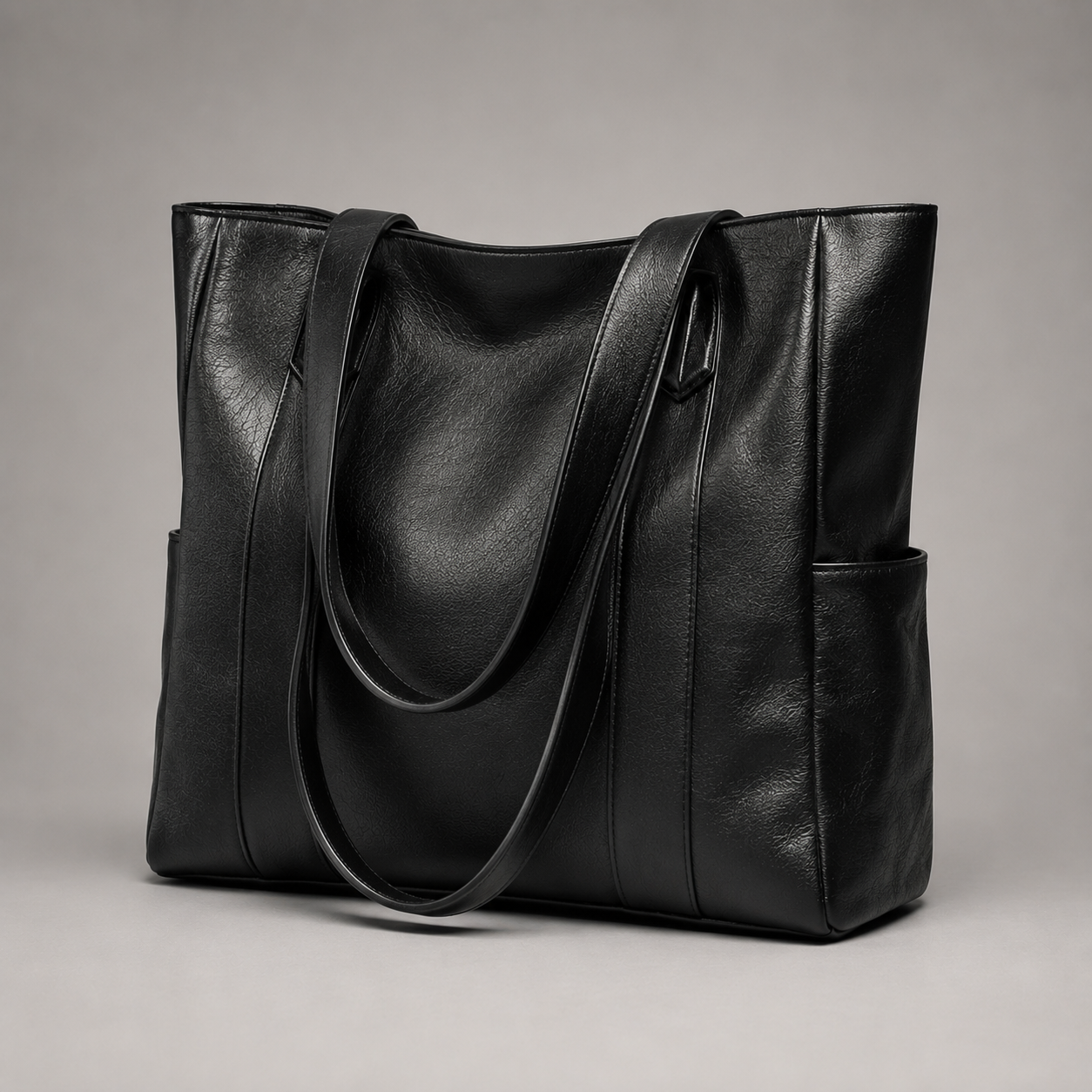Klassische Leder-Tragetasche Detailansicht